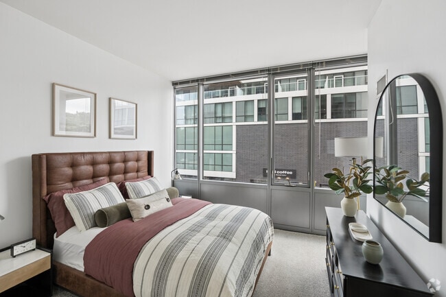 1BR, 1BA - 772SF - Bedroom