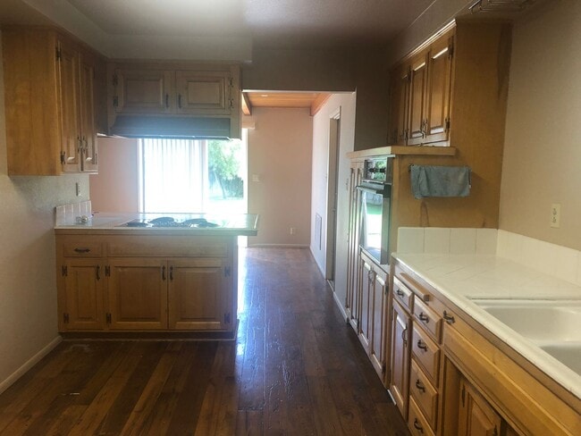 Photo - 3 Bed 2 Bath Presidential Home near Los Banos High School with HUGE Backyard!
