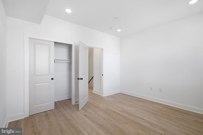 Photo - 2126 N Percy St Unit 2