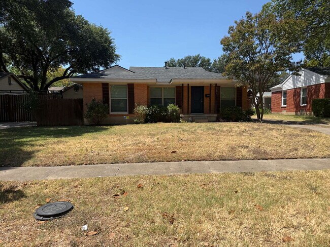 Photo - 3241 S Edgefield Ave