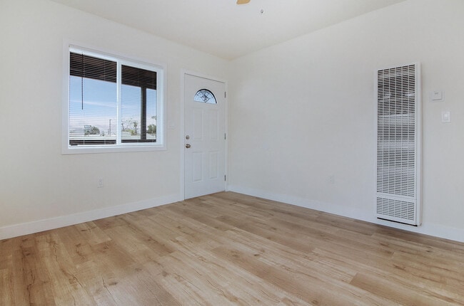 Photo - 1941 Olive Ave