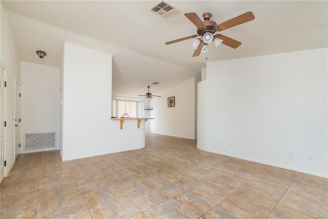 Gorgeous 3 Bedroom Home! - Gorgeous 3 Bedroom Home!