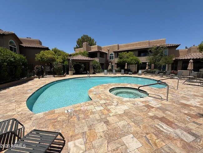 Photo - 9451 E Becker Ln Unidad 2004