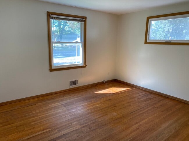 Photo - Charming 4-Bedroom Home in Fridley — Great...