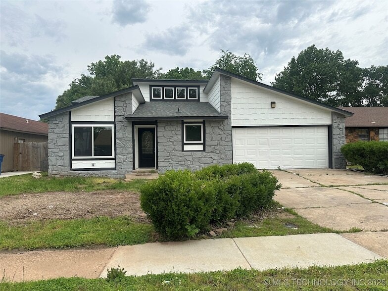 Photo - 3238 S 138th E Ave House