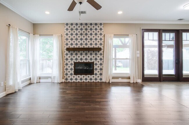 Photo - Remarkable in Round Rock!