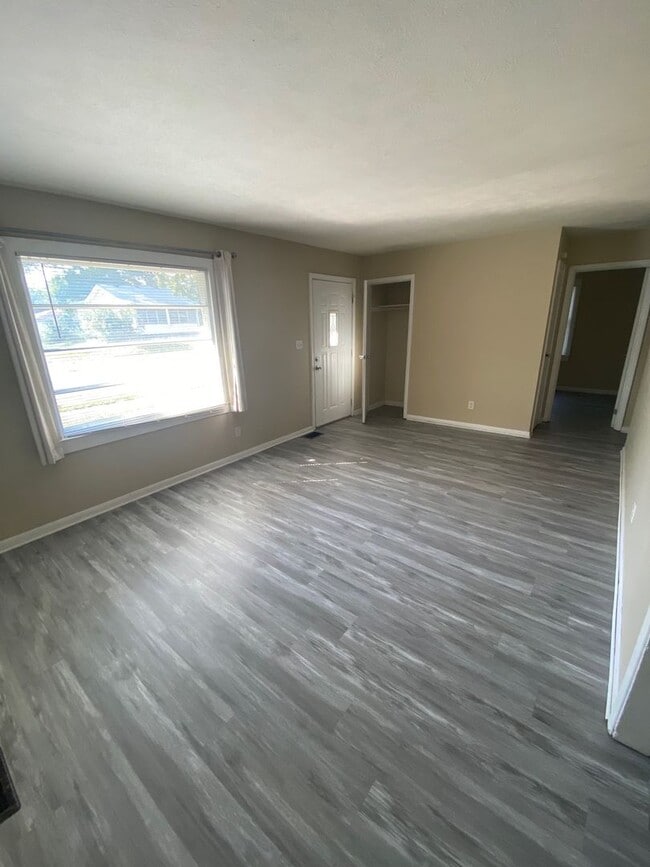 Photo - 2 Bedroom House in Bloomington