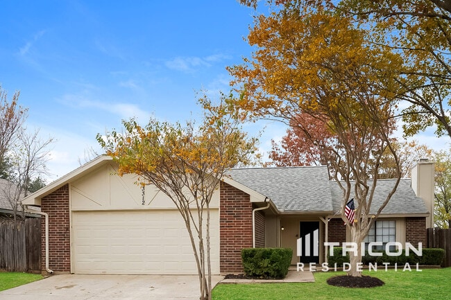 Photo - 3312 Woodlark Dr