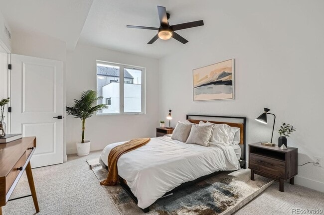 Photo - New Construction 4-Bedroom Townhome with Rooftop Deck & Mountain Views