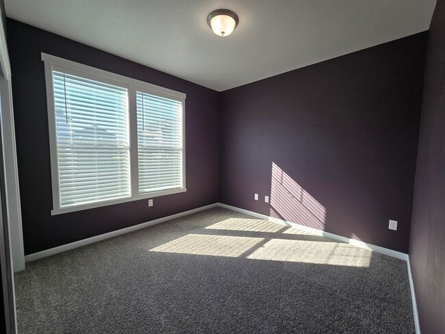 Photo - MOVE IN READY! Welcome Home! 3 bed/2 bath ...