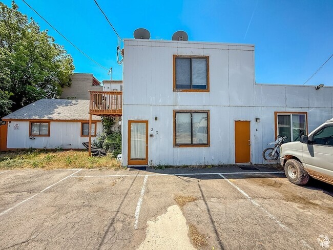 Building Photo - 3674 S State St Rental