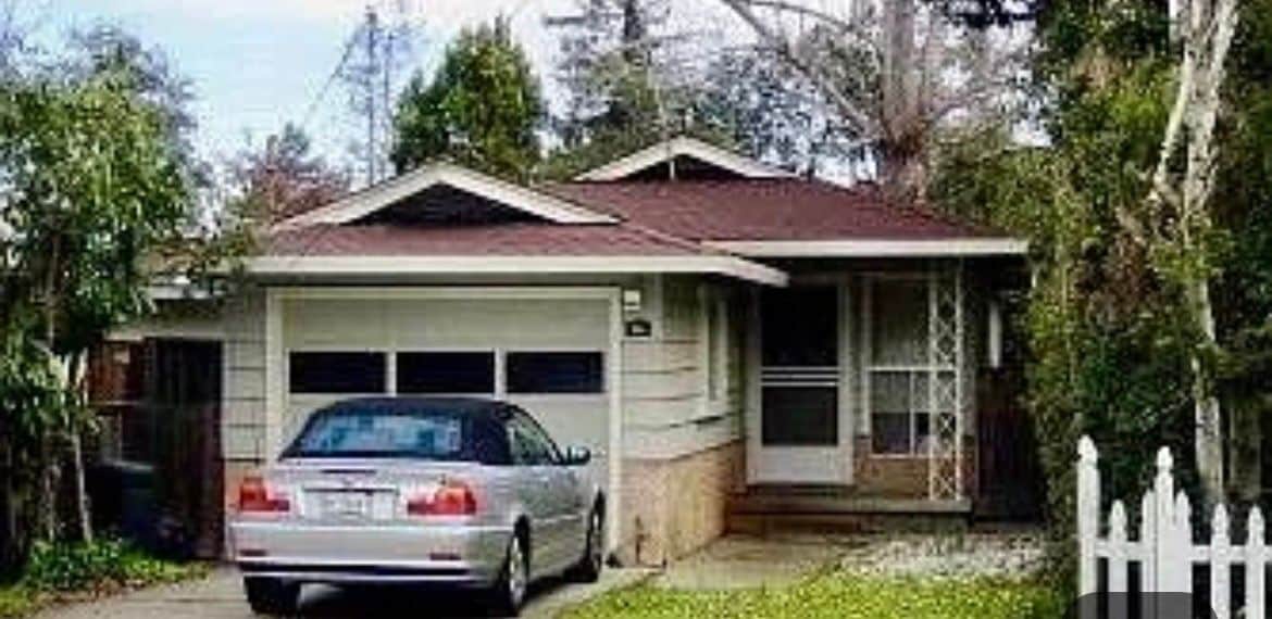 Photo - 335 Sequoia Ave