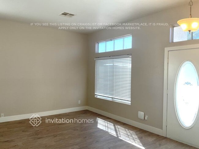 Photo - 9420 Lugo St