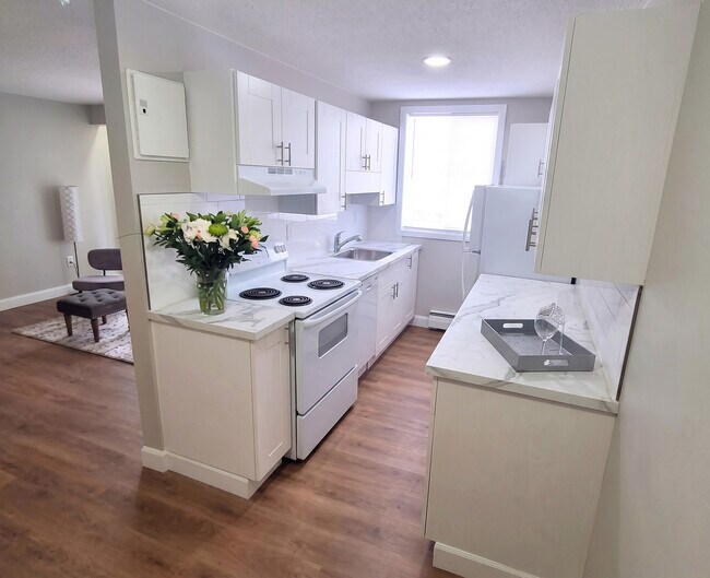 Photo - Courtyard Apartments