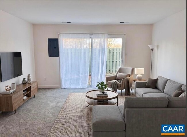 210 Saponi Ln