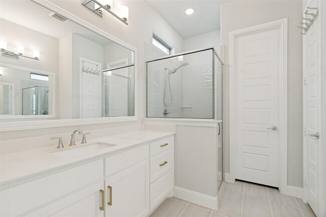 13050 Scissortail Dr