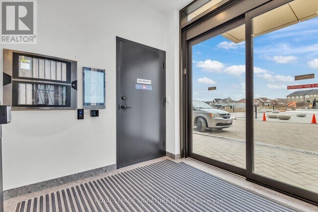 Photo - 4878 Powers Cmn Unit 314