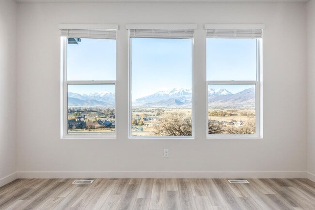 Photo - Recently Built Heber City Rental – Bright,...