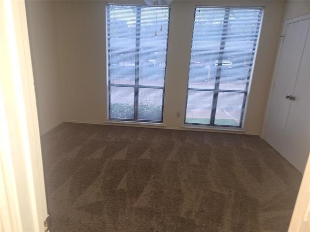 Photo - 7522 Holly Hill Dr Unidad 5