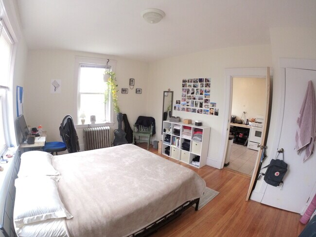 Photo - 241 Freeman St
