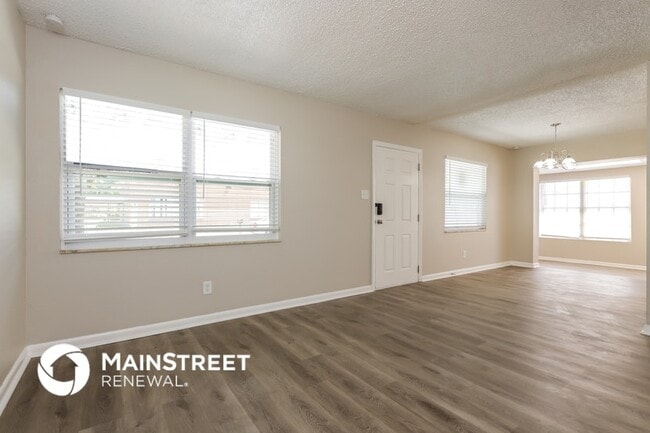 Photo - 2605 E Ida St