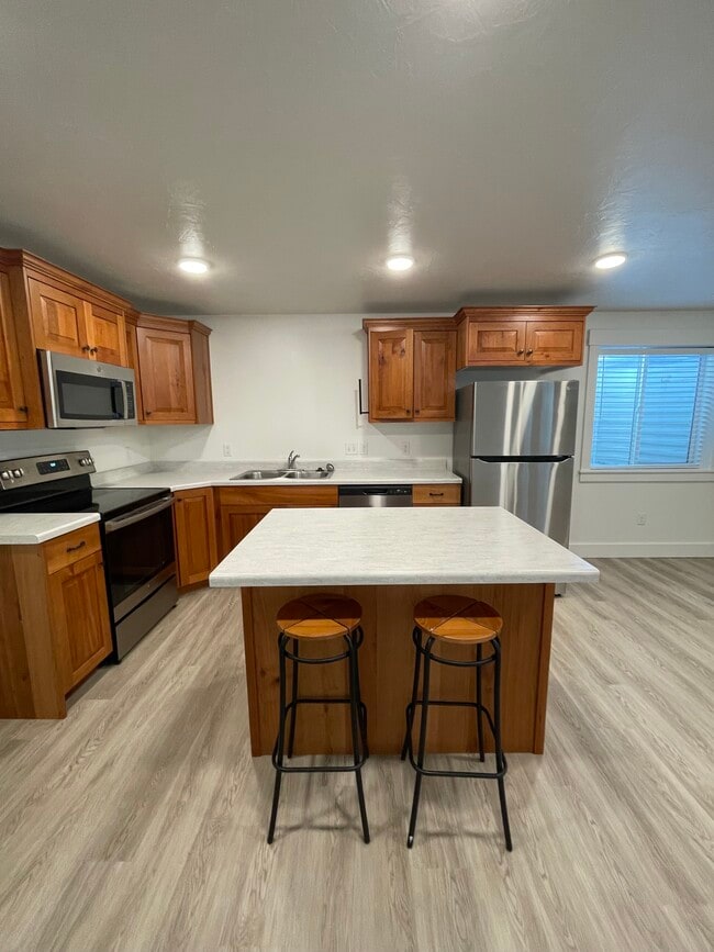 Building Photo - 447 Wasatch Blvd Unit #2