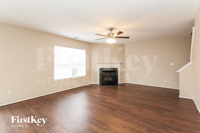 Photo - 2709 Buckleigh Dr