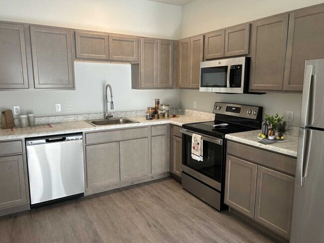 Photo - Union at Middle Creek