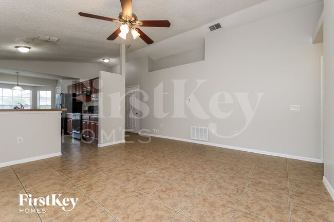 Photo - 6556 Viewpoint Ct