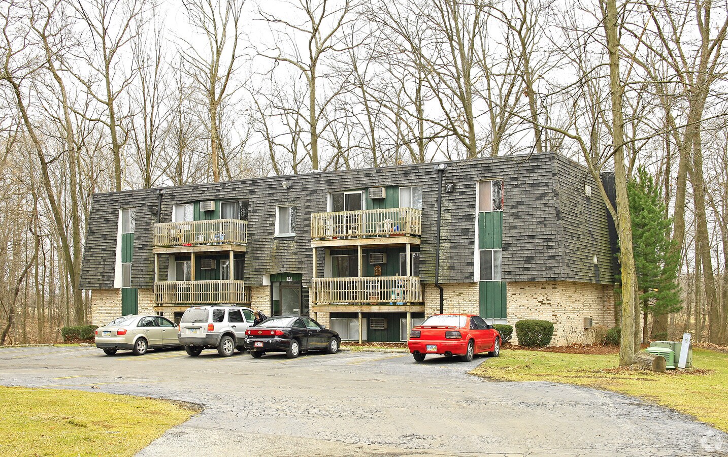 Chestnut Glen Apartments - Chestnut Glen Apartments