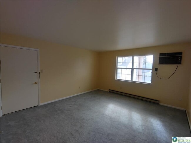 Photo - 235 N Nice St Unit 4