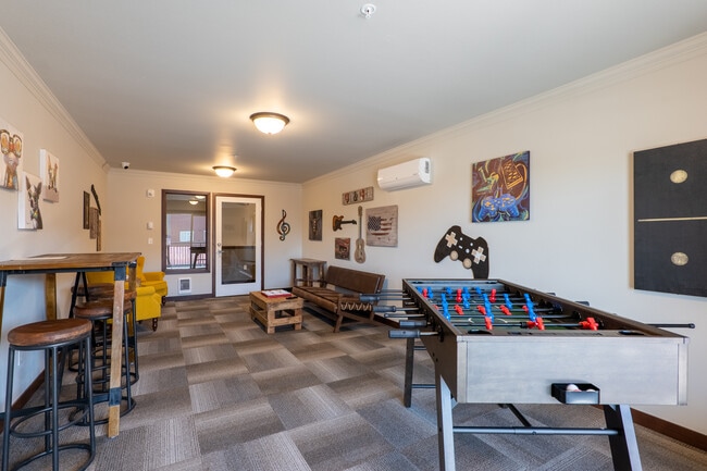 Photo - Remington Place Apartments