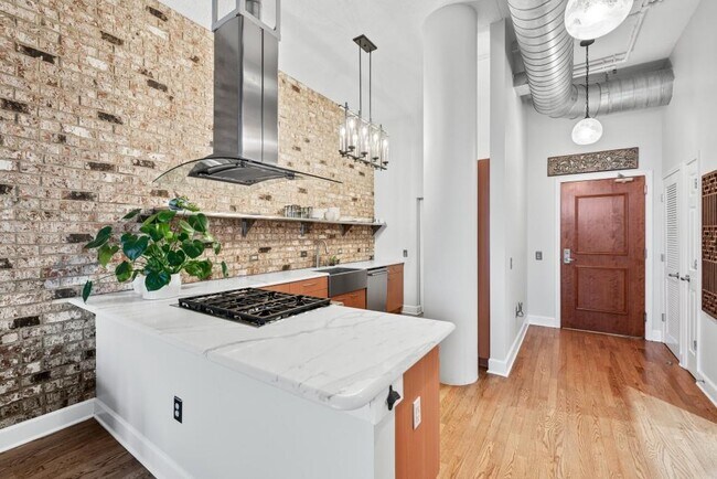 Photo - 3820 Roswell Rd NE Unidad 705