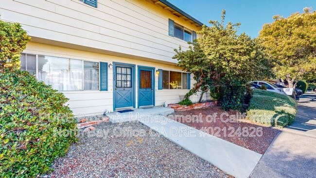 Building Photo - 1325 Edwards Ave Unit B Rental