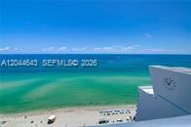 6899 Collins Ave
