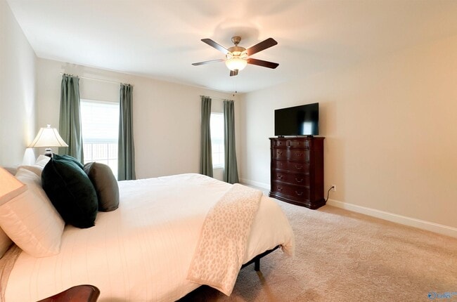 Photo - 3108 Henry Rd SE