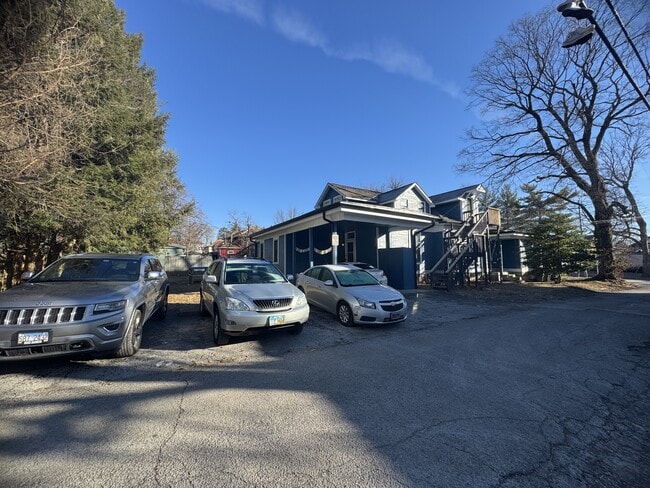 Photo - 317 N Indiana Ave