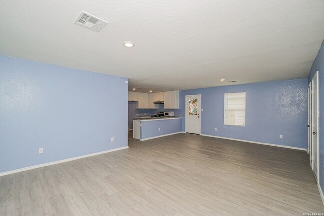 Photo - 4110 Cross Current