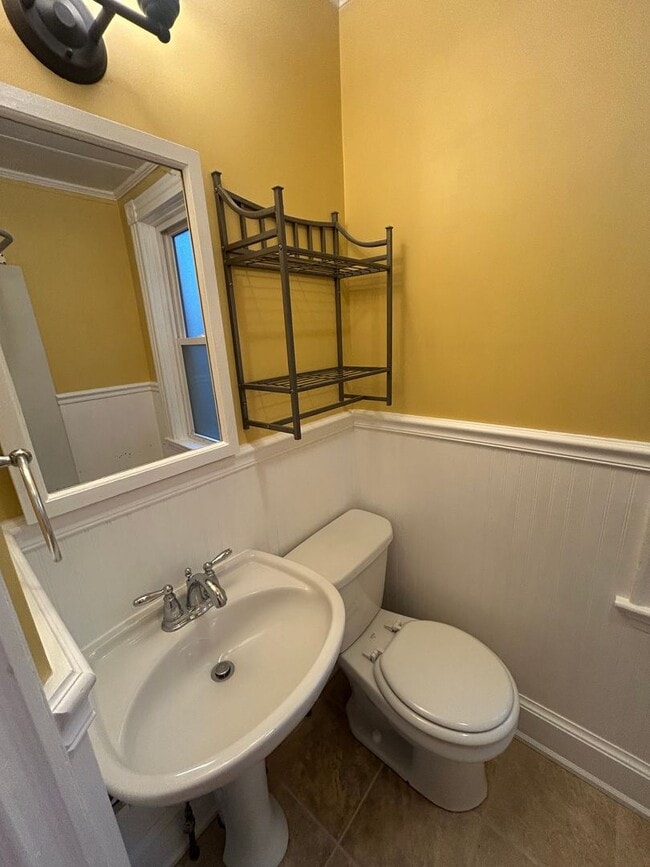 Photo - 556 N Plum St Unit Apt 2