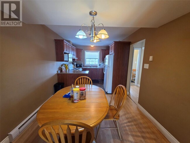 Photo - 20 Flynn Ln
