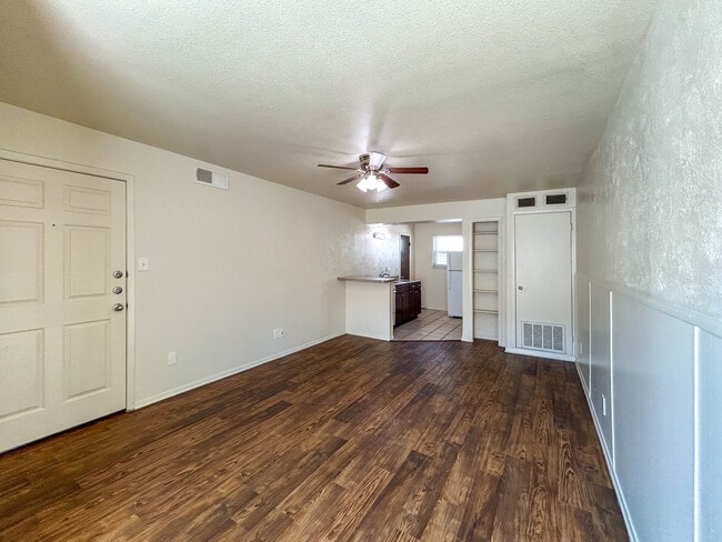 Photo - Pecan Grove Apartments