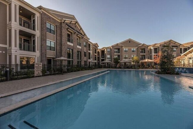 Photo - 2760 County Rd 94 Unidad c2