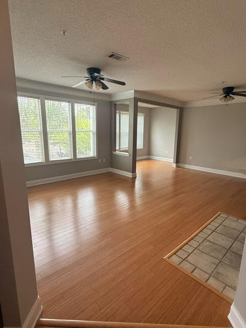 Photo - 1424 Rosewood Ln