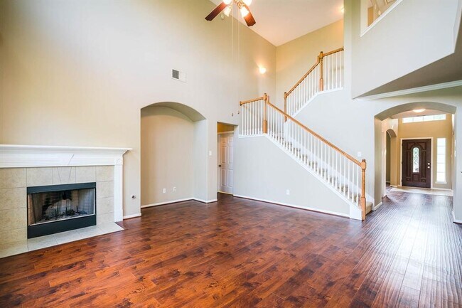 Building Photo - 11314 Sandermeyer Dr