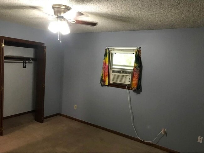 652-654-654 Pear Tree Cir Unidad 654 Pear Tree Circle
