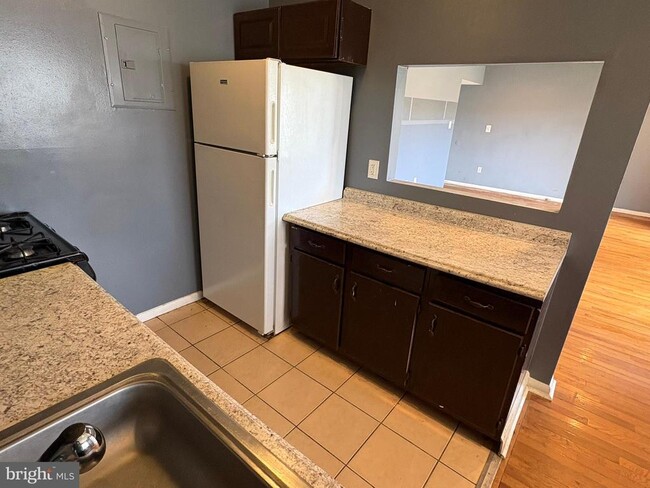 Photo - 5424 85th Ave Unit 102