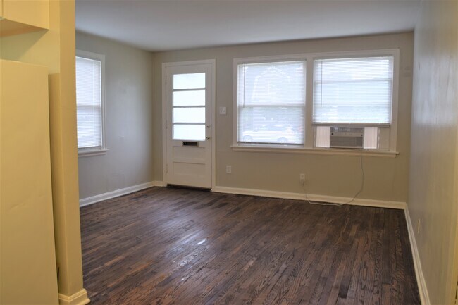 Photo - 1227 Louisville ave