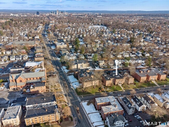 Photo - 20 Outlook Ave Unit 203