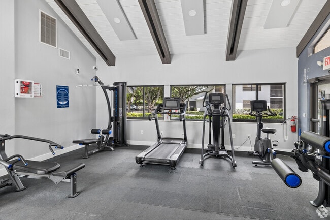 Fitness Center - Circle Sunrise