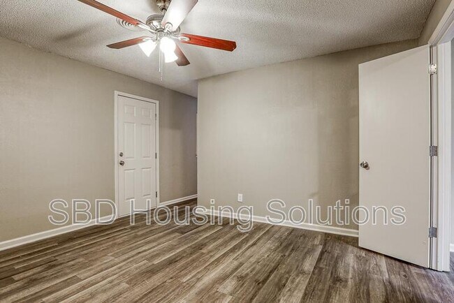 Photo - 227 Central St